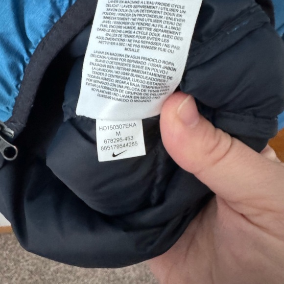 Nike blue down puffer coat Size Medium - Picture 10 of 12